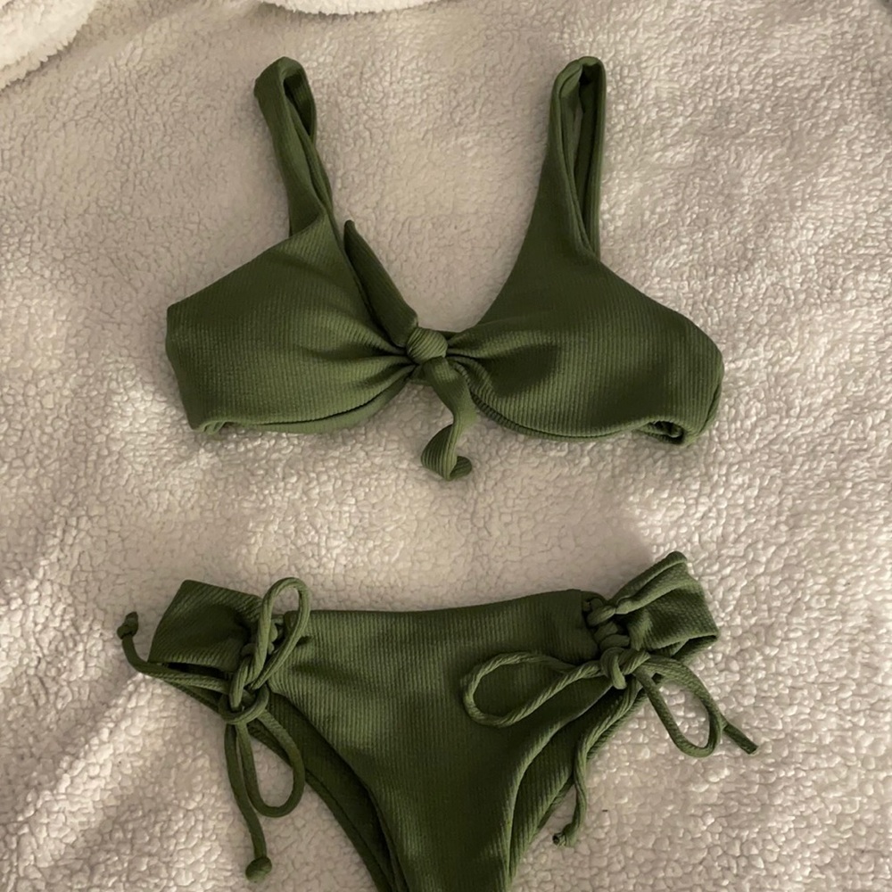 Forest green bikini